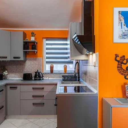 Straza Sun ヴィル