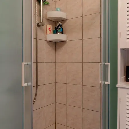 Straza Sun Apartment *